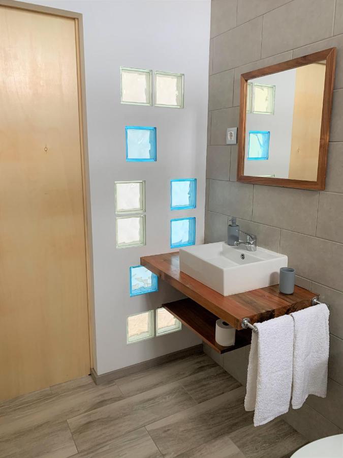 Azorean Stones House Ap B, Vila Do Porto, Acores Apartman Kültér fotó